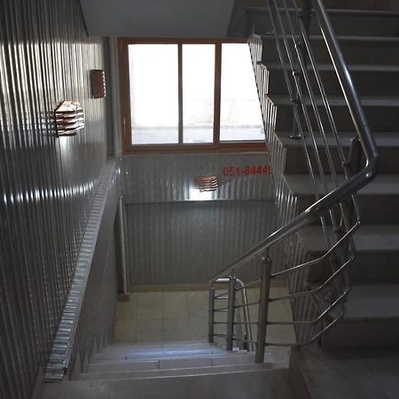 Hotel Kashmir Inn Rawalpindi Buitenkant foto